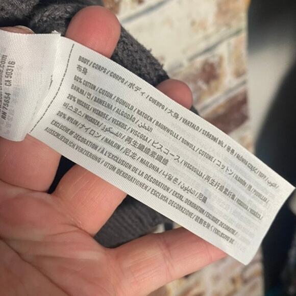 Hollister Reversible Cinch Front Cotton Blend Knit Sweater in Gray - Picture 7 of 11